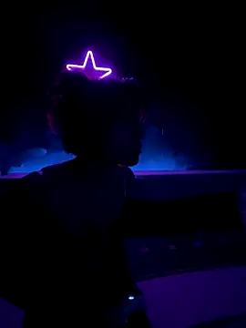 Kiscsillagg online show from November 14, 11:02 pm