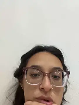 Ninnfa online show from January 2, 6:01 pm