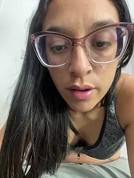 Ninnfa online show from February 11, 11:33 pm