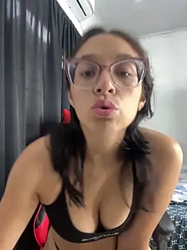 Ninnfa online show from February 13, 8:55 pm