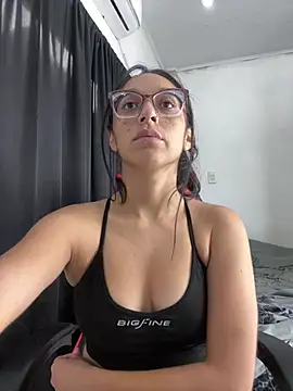 Ninnfa online show from February 25, 5:36 pm