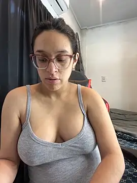 Ninnfa online show from October 4, 3:32 pm