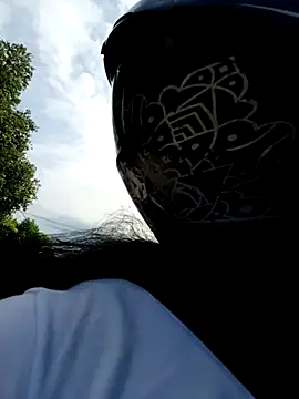 Snapshot of Monseratte21 chatting on December 14, 1:16 pm Monseratte21 online show from December 14, 1:16 pm