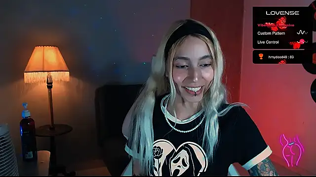 Saucy Jenn online show from January 10, 5:26 am