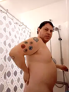 Snapshot of JGRisk chatting on February 28, 1:58 pm JGRisk online show from February 28, 1:58 pm