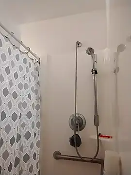 Snapshot of JGRisk chatting on September 15, 3:34 pm JGRisk online show from September 15, 3:34 pm