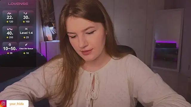 alwaysfrida online show from November 11, 1:44 pm