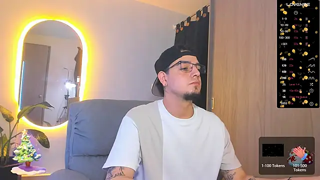 alejandro calderon1 online show from December 2, 5:48 am