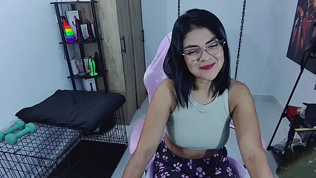 Snapshot of Hannah-grace chatting on July 17, 11:39 am Hannah-grace online show from July 17, 11:39 am