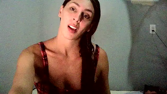 Snapshot of AlexiaDuucan chatting on November 14, 2:38 pm AlexiaDuucan online show from November 14, 2:38 pm