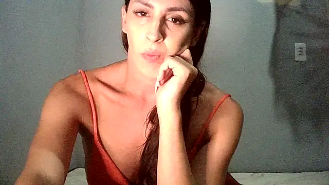 Snapshot of AlexiaDuucan chatting on November 29, 9:07 pm AlexiaDuucan online show from November 29, 9:07 pm