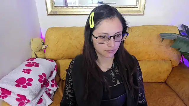 Kyomi chang online show from June 2, 1:02 pm