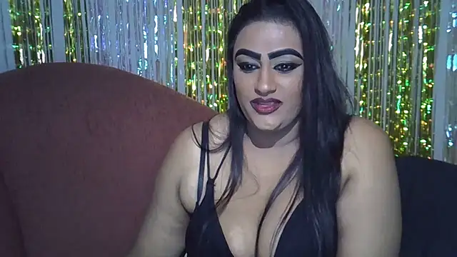 Snapshot of EROTICNAWTY2 chatting on June 19, 2:38 am EROTICNAWTY2 online show from June 19, 2:38 am