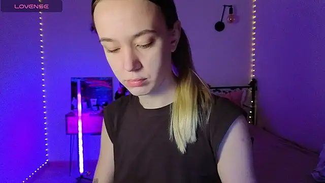 SexyCocobutt online show from October 31, 7:53 am