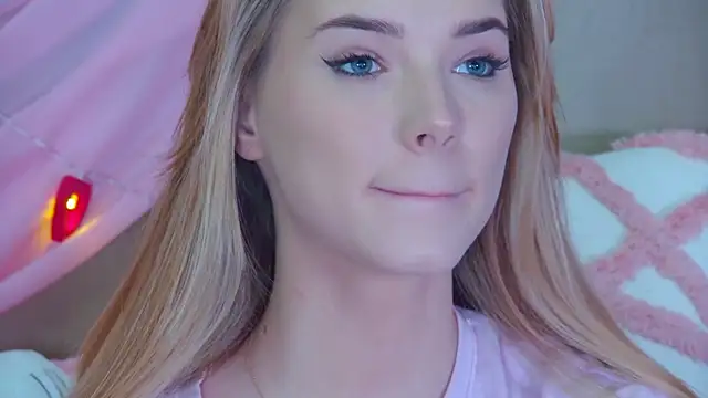 GentleRossi online show from February 11, 7:27 pm