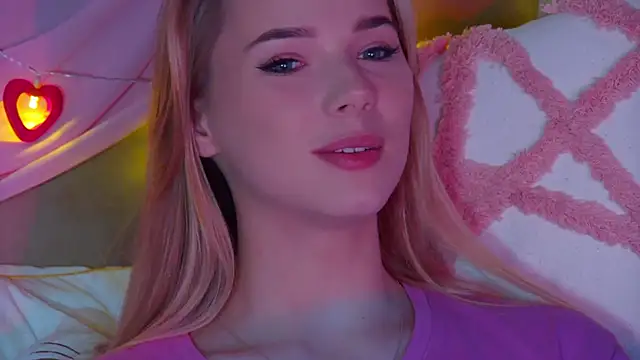 GentleRossi online show from February 12, 1:30 am