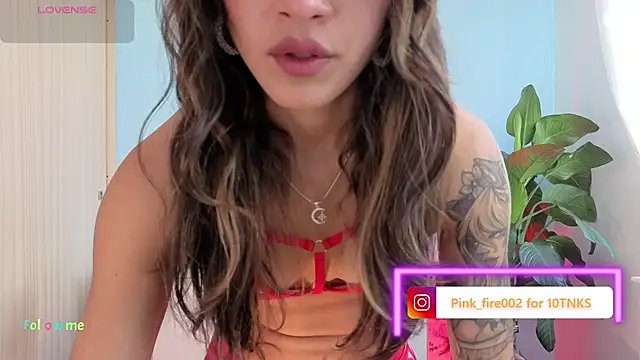 Snapshot of melisa_es chatting on November 13, 12:59 pm melisa es online show from November 13, 12:59 pm