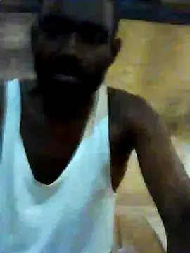 Snapshot of Johnny_emboh chatting on October 7, 9:39 am Johnny emboh online show from October 7, 9:39 am