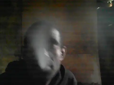 Snapshot of Johnny_emboh chatting on October 19, 6:47 am Johnny emboh online show from October 19, 6:47 am