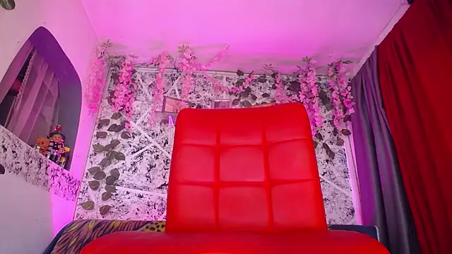 hornytsblonde online show from June 22, 2:36 pm