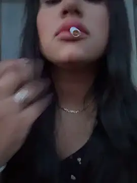 MeghanXO online show from October 18, 10:43 pm