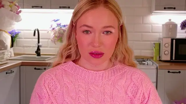 Veronika Mitchel online show from December 2, 11:26 am