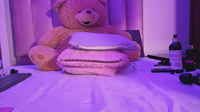 pameela brown online show from February 3, 2:53 am