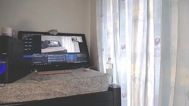eolicasex online show from July 11, 1:58 pm