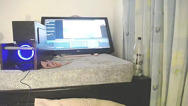 eolicasex online show from July 17, 4:30 am