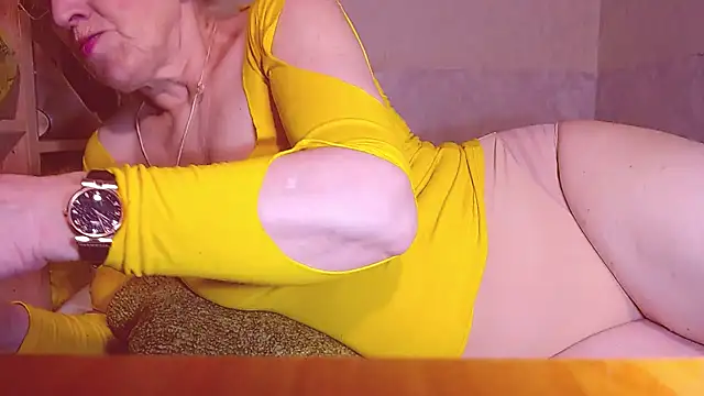 MadamBombShell online show from December 2, 6:54 pm