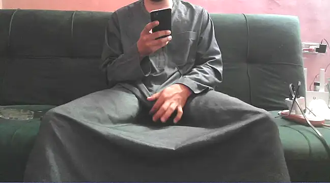 Snapshot of foxsanSs chatting on March 8, 11:49 pm foxsanSs online show from March 8, 11:49 pm