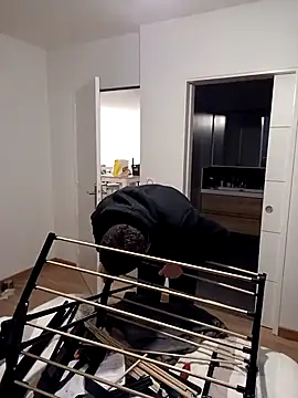 Snapshot of antoinepassion chatting on January 9, 7:18 pm antoinepassion online show from January 9, 7:18 pm