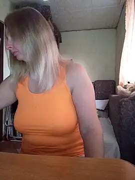 BustyBlond online show from November 22, 5:17 am