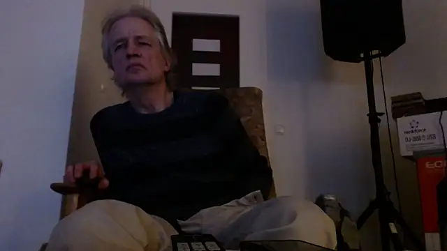 Cordt27 online show from March 16, 9:30 pm