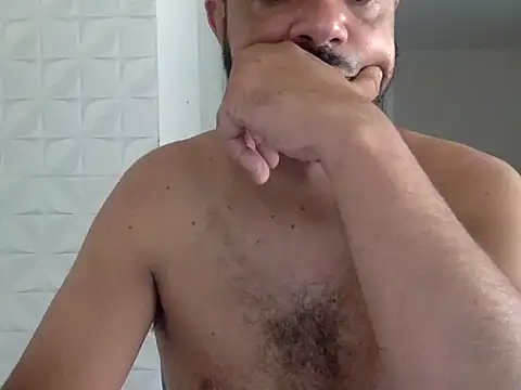 SMOKERBEASTBR online show from March 13, 2:01 pm