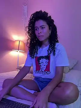 GabriSaenz online show from December 15, 8:25 pm