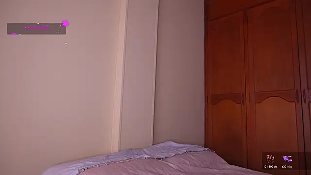 GabriSaenz online show from October 19, 1:45 pm