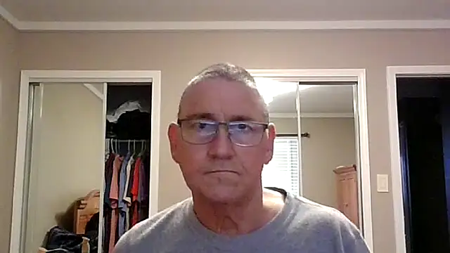 Snapshot of takeitall101 chatting on January 16, 3:05 pm takeitall101 online show from January 16, 3:05 pm