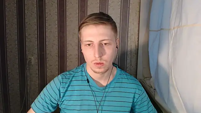 darienlarge online show from February 22, 3:03 pm