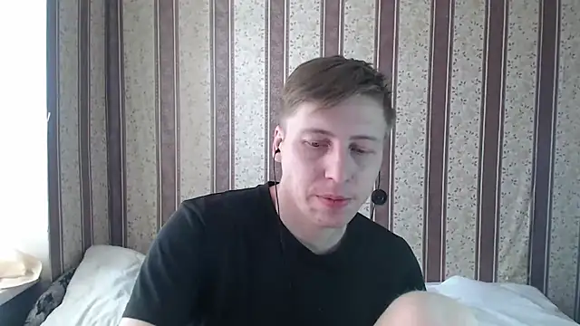 darienlarge online show from March 10, 7:32 am