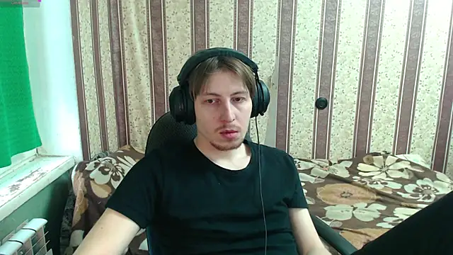 darienlarge online show from December 3, 10:24 am