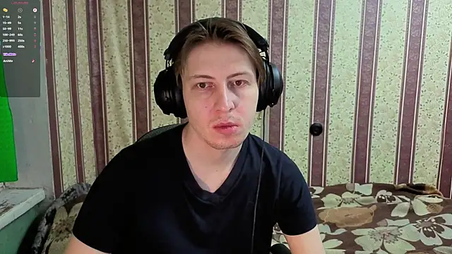 darienlarge online show from December 18, 2:39 am