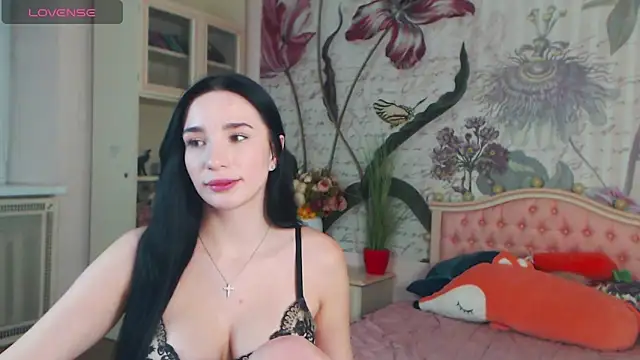 AliciaBow online show from December 9, 4:47 pm