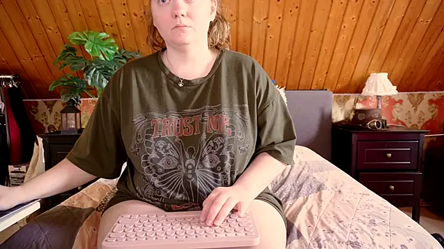 TessaWinter online show from September 17, 2:19 pm