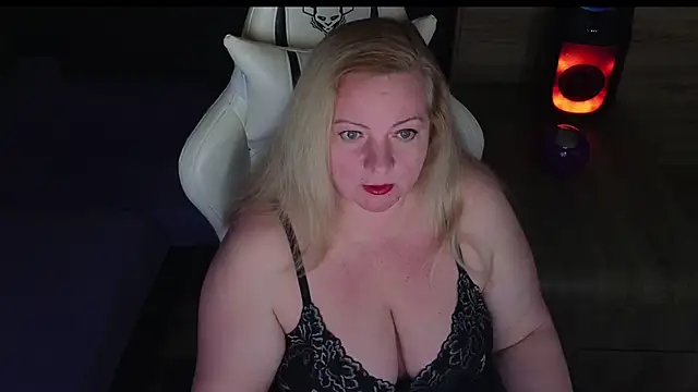 MolligSpielle online show from April 30, 7:31 pm