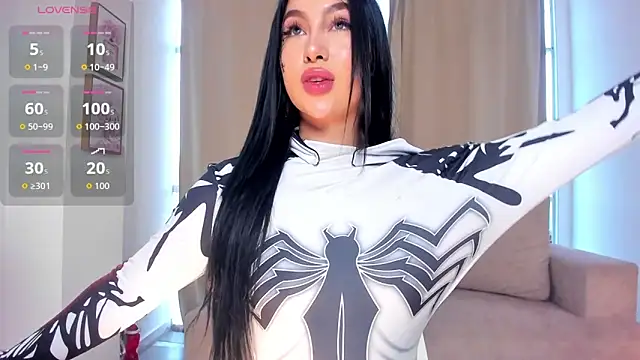 barbie es online show from October 31, 3:02 pm