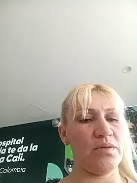 Nicolle Milf online show from January 13, 6:27 pm