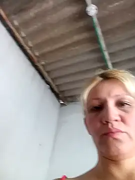 Nicolle Milf online show from March 11, 6:41 pm