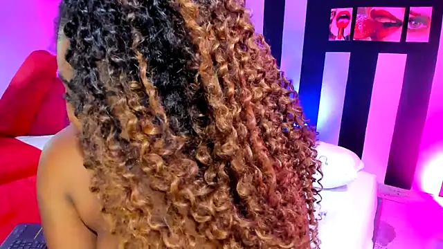 YeminaLeman online show from February 2, 4:00 pm