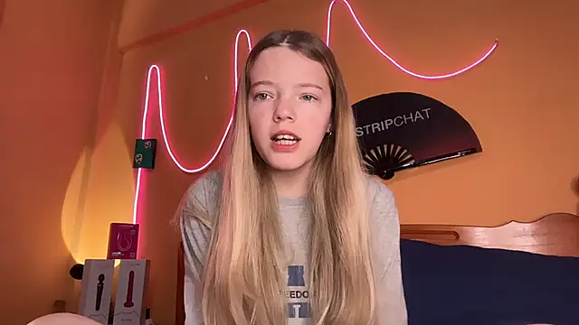 -veranito- online show from November 22, 9:03 pm